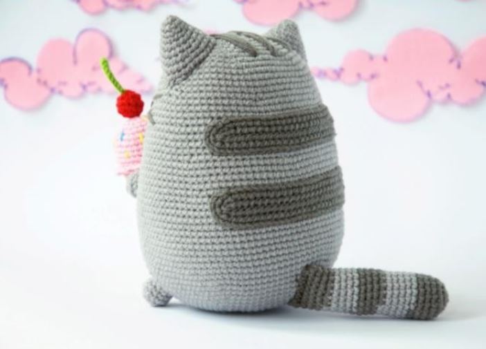 Pusheen Cat with Ice Cream Amigurumi Pattern - Cute Character Crochet PDF Download